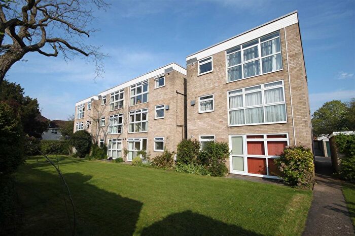 2 Bedroom Flat To Rent In Berrylands, Milton Road, Cambridge, CB4