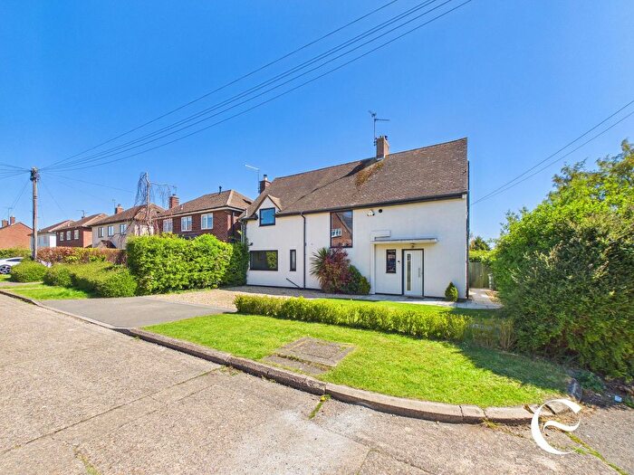 3 Bedroom Detached House For Sale In Beverley Gardens, Stamford, PE9