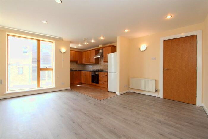 2 Bedroom Flat To Rent In High Street, London, NW10
