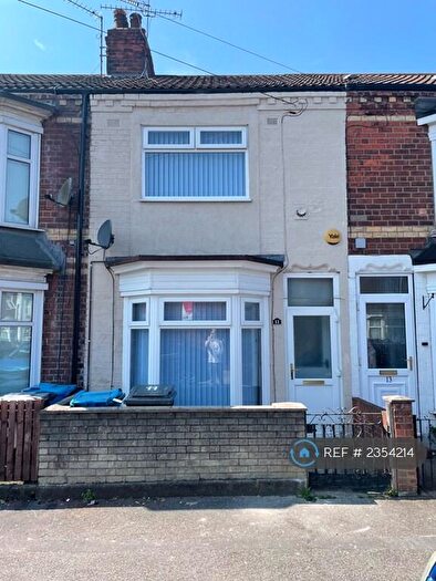 2 Bedroom Terraced House To Rent In Brecon Street, Hull, HU8