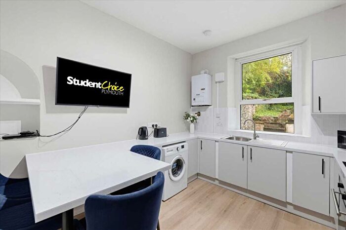 4 Bedroom Terraced House To Rent In Deptford Place, Plymouth, PL4