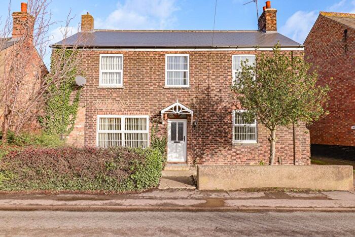 4 Bedroom Detached House For Sale In Sutton Road, Terrington St. Clement, King's Lynn, Norfolk, PE34