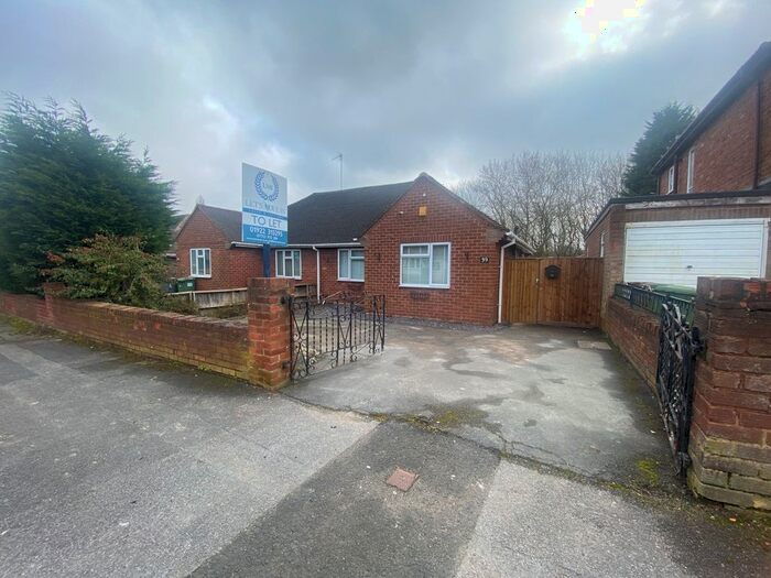 2 Bedroom Semi-Detached Bungalow To Rent In Cedar Road, Willenhall, WV13