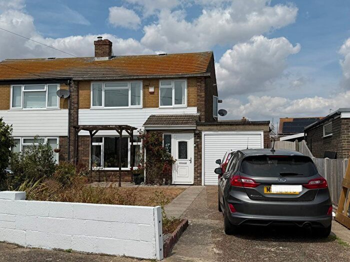 3 Bedroom Semi-Detached House For Sale In Prior Road, Greatstone, TN28