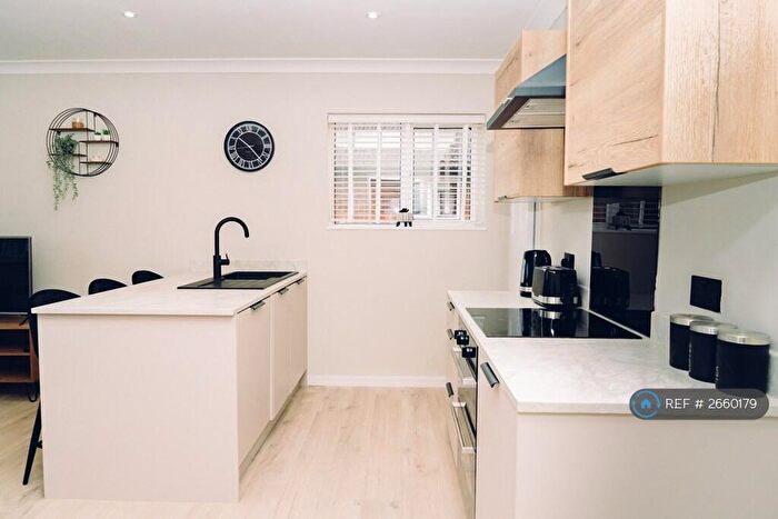 1 Bedroom Flat To Rent In Turner Road, Colchester, CO4