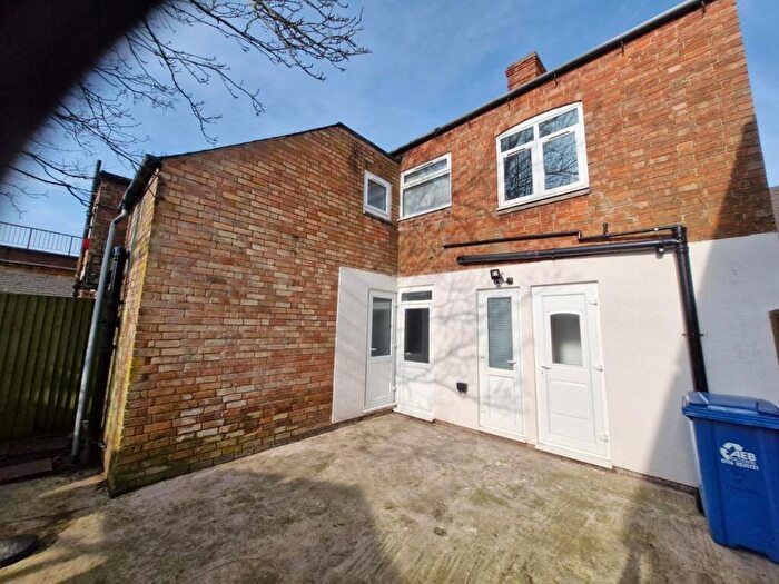 1 Bedroom Flat To Rent In Bell Street, Leicester, Wigston, LE18