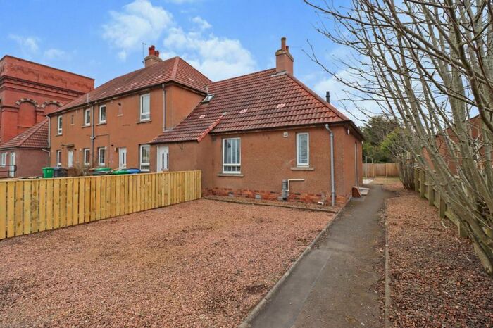 1 Bedroom Flat To Rent In Queens Gardens, Ladybank, Cupar, Fife, KY15