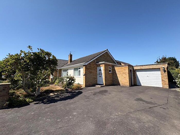 3 Bedroom Semi-Detached Bungalow For Sale In Dorset Road, Bridgwater, TA6