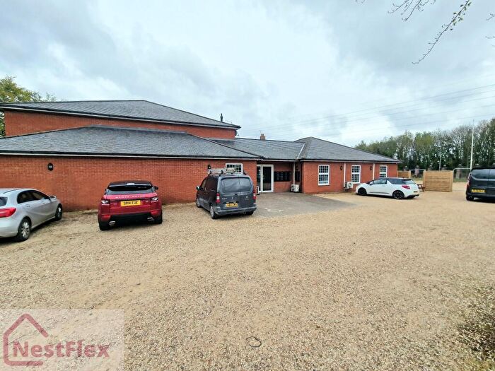 Studio To Rent In The Lodge, Elme Hall Hotel, Elm High Road, Wisbech, Cambridgeshire, PE14