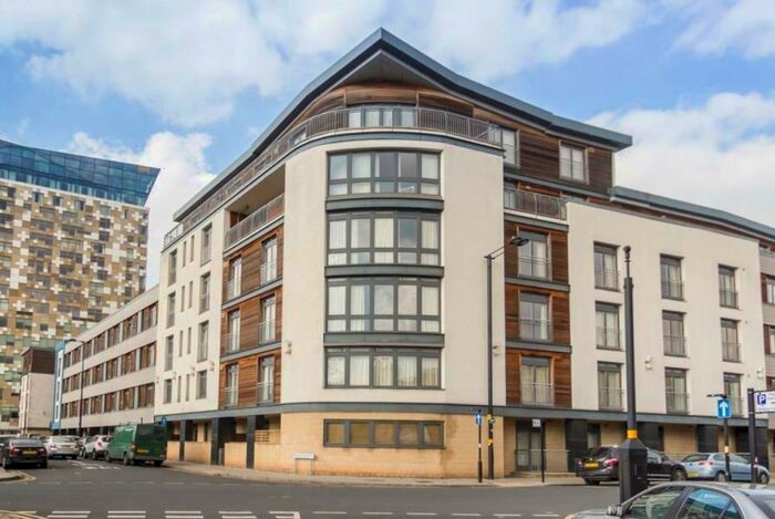 2 Bedroom Flat To Rent In The Postbox, Upper Marshall Street, Birmingham, B1