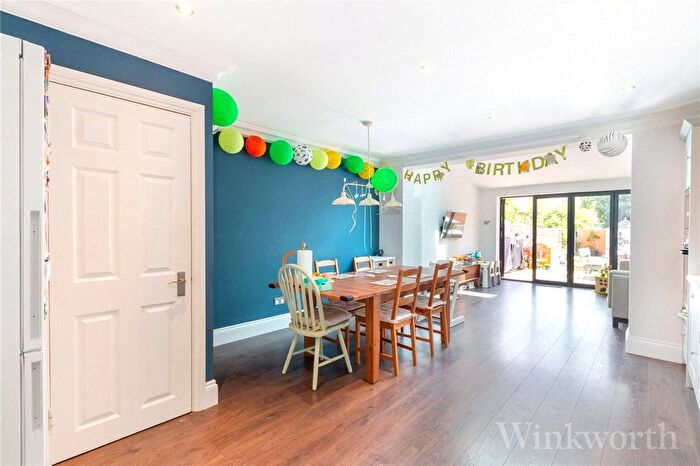 4 Bedroom Detached House To Rent In Dacres Road, London, SE23