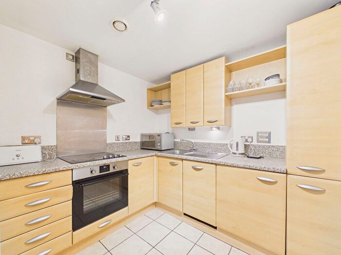 2 Bedroom Flat To Rent In Mill Road, Gateshead, NE8