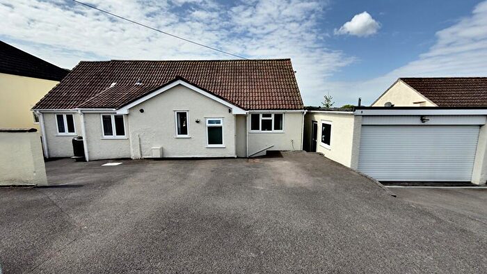 4 Bedroom Detached House For Sale In Eastfield Road, Hutton, Weston-super-Mare, BS24