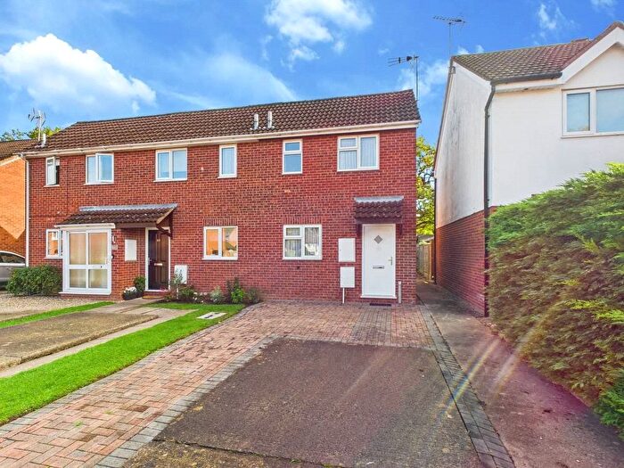 1 Bedroom End Terrace House For Sale In Salters Close, Worcester, Worcestershire, WR4