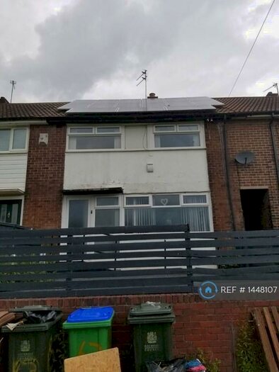3 Bedroom Terraced House To Rent In Tintern Road, Middleton, Manchester, M24
