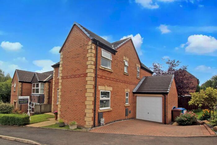 4 Bedroom Detached House For Sale In Pollard Grove, Littleborough, OL15