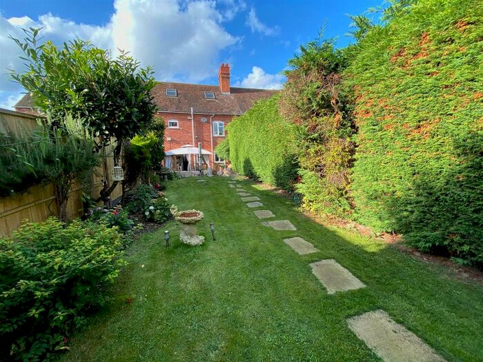 5 Bedroom Terraced House For Sale In Hereford Road, Leigh Sinton, Malvern, WR13