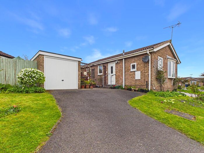 2 Bedroom Detached Bungalow For Sale In Calver Close, Oakwood, DE21