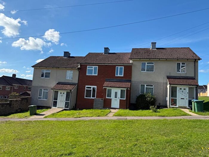 3 Bedroom Terraced House For Sale In Byron Road, Southampton, SO19
