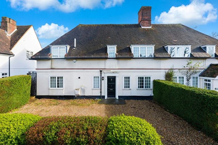 5 Bedroom Property To Rent In Greenhill, Sutton, SM1
