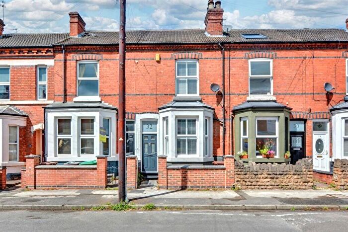 3 Bedroom Terraced House To Rent In Church Drive, Carrington, Nottingham, Nottinghamshire, NG5