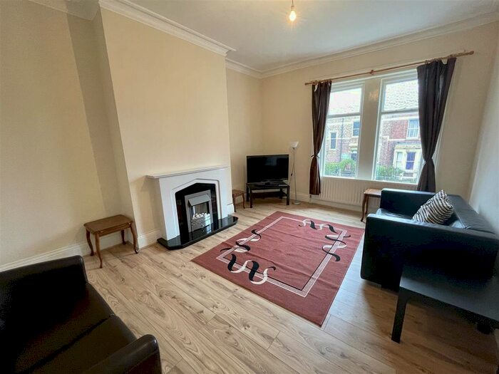 3 Bedroom Flat To Rent In Apartment C, Beach Road, South Shields NE33