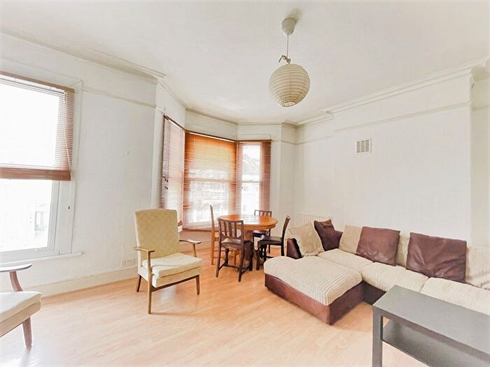 2 Bedroom Flat To Rent In Arodene Road, Brixton, SW2