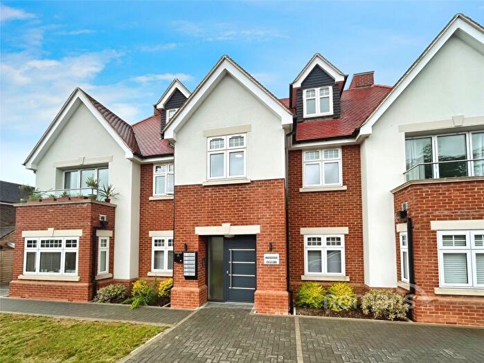 2 Bedroom Flat To Rent In Shoppenhangers Road, Maidenhead, Berkshire, SL6