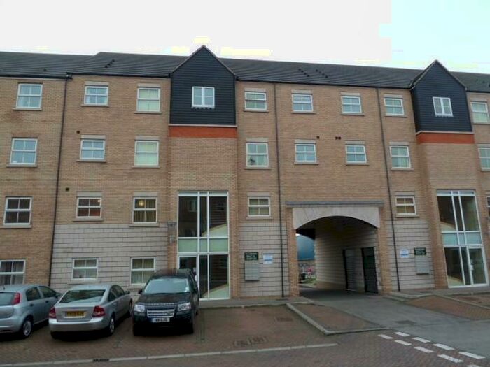 3 Bedroom Apartment To Rent In Riverside Drive, Lincoln, LN5