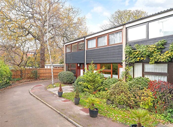 3 Bedroom Detached House For Sale In Tibbets Close, Southfields, London, SW19