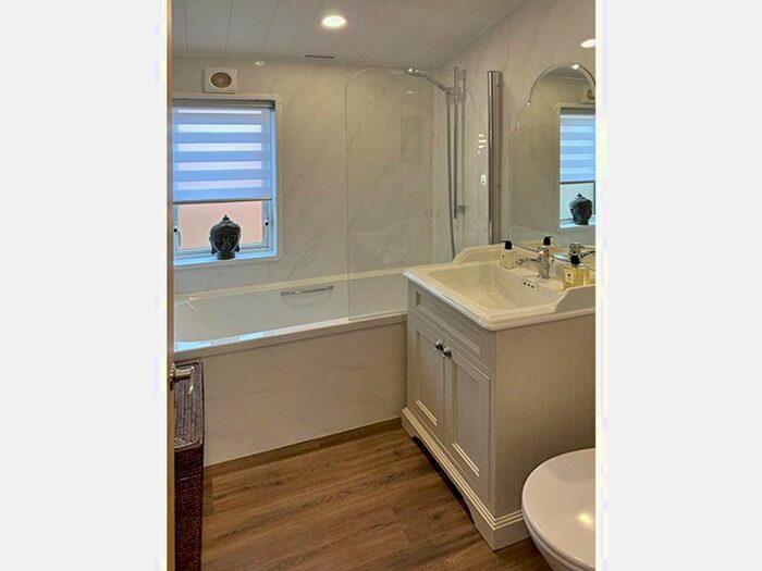 2 Bedroom Bungalow To Rent In Harrogate, HG3