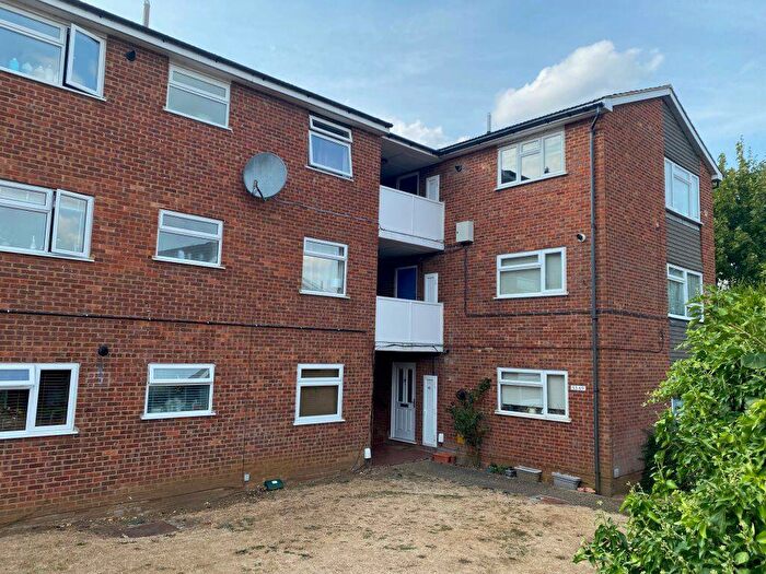 1 Bedroom Flat To Rent In Woburn Close, Stevenage, Hertfordshire, SG2