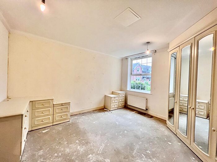 2 Bedroom Apartment To Rent In Newitt Place, Southampton, SO16