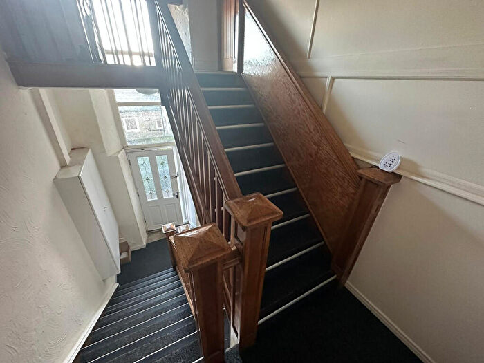 2 Bedroom Flat For Sale In Falt, Horsemarket, Barnard Castle, County Durham, DL12