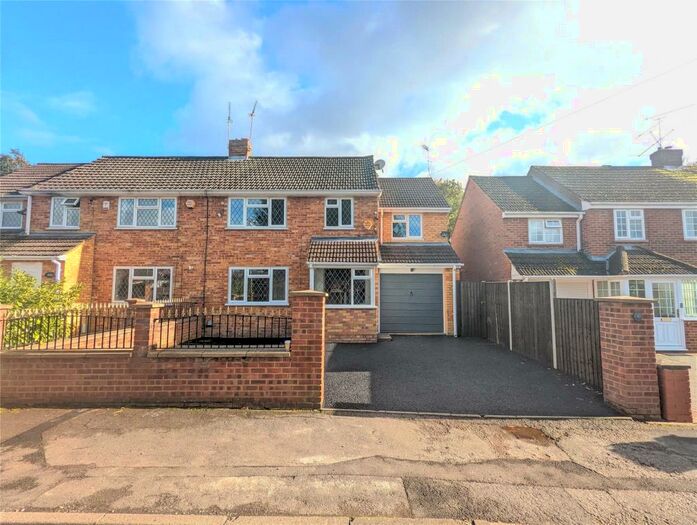 4 Bedroom Semi-Detached House To Rent In College Crescent, College Town, Sandhurst, Berkshire, GU47