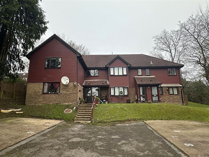 1 Bedroom Flat To Rent In Hilders Farm Close, Crowborough, TN6