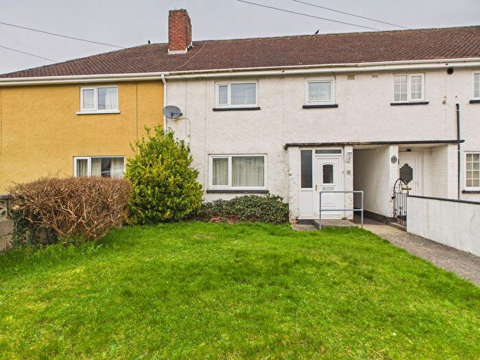 3 Bedroom Terraced House For Sale In Hawthorn Rise, Haverfordwest, SA61