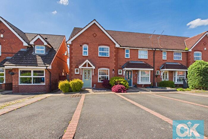 3 Bedroom End Of Terrace House For Sale In Heron Drive, Penkridge, Stafford, ST19