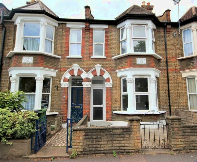 3 Bedroom Terraced House To Rent In Somerset Road, Walthamstow, E17