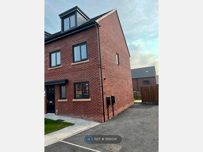3 Bedroom Semi-Detached House To Rent In Brookdale Grove, Liverpool, L14