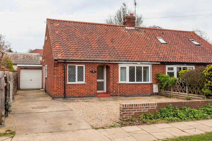 2 Bedroom Semi-Detached House To Rent In Kilburn Road, York, YO10