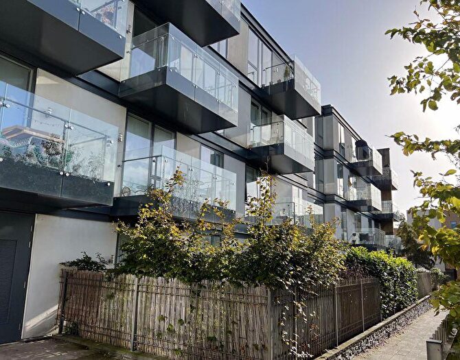 1 Bedroom Flat To Rent In Jacks Farm Way, London, E4