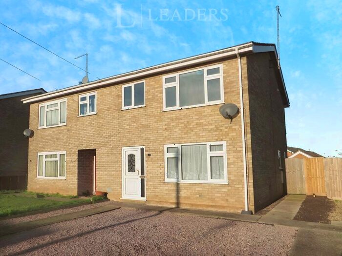3 Bedroom Semi-Detached House To Rent In Willders Garth, Holbeach, PE12