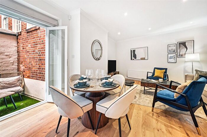 1 Bedroom Flat To Rent In Catherine Place, London, SW1E