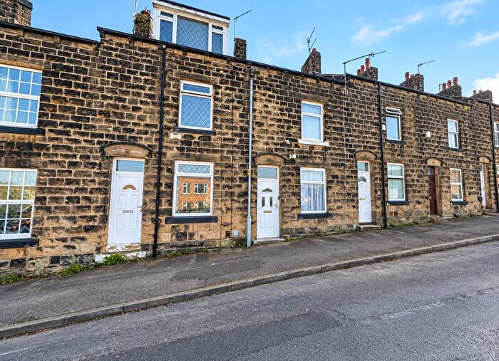 3 Bedroom Terraced House For Sale In Haigh Hall Road, Greengates, BD10