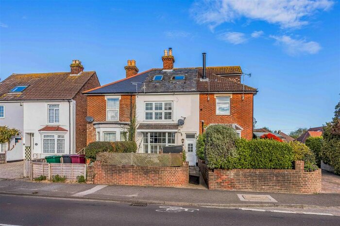 2 Bedroom Flat To Rent In Main Road, Southbourne, Emsworth, PO10