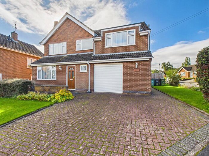 5 Bedroom Detached House For Sale In Moorfield Road, Holbrook, Belper, DE56