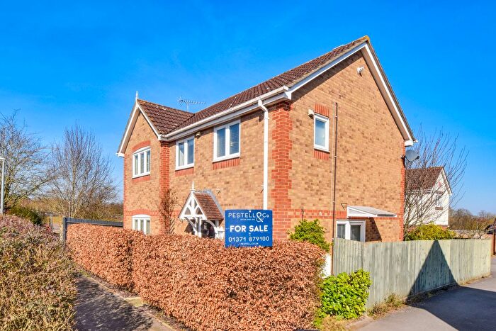 4 Bedroom Detached House For Sale In The Mead, Dunmow, CM6