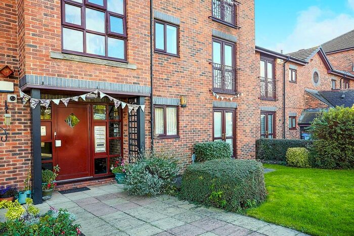 1 Bedroom Apartment To Rent In Kingston Wharf Kingston Street, Hull, HU1