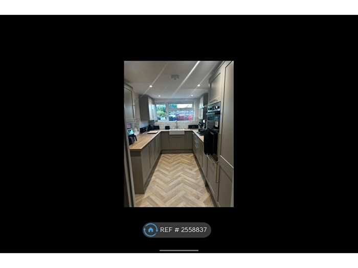 2 Bedroom Terraced House To Rent In Church Road, Exeter, EX2